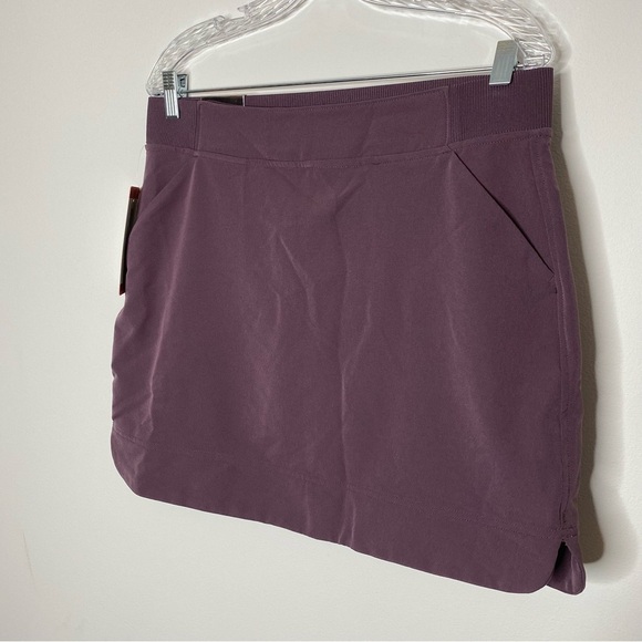 32 Degrees Dark Plum Skort - Picture 1 of 9